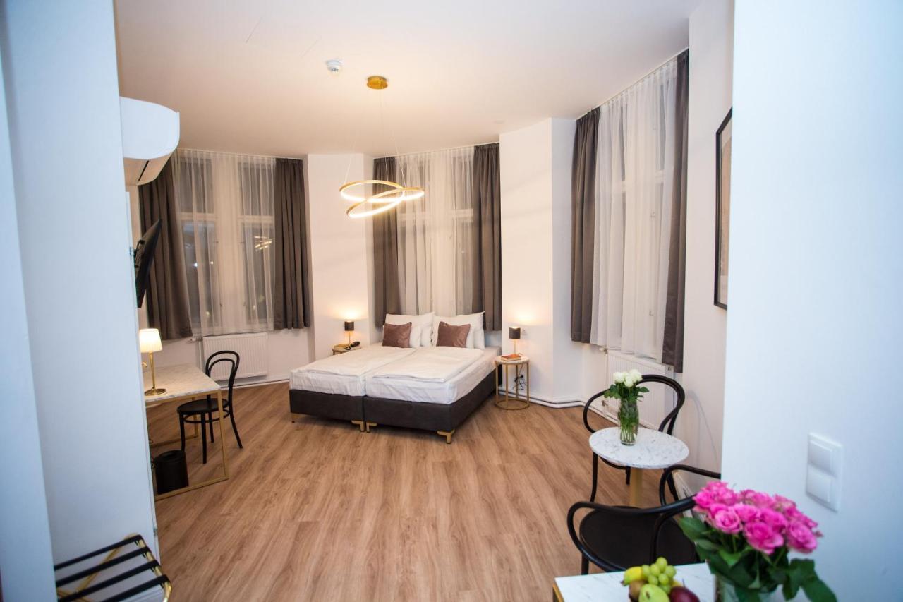 Private C e n t r a l VIENNA Viena Exterior foto
