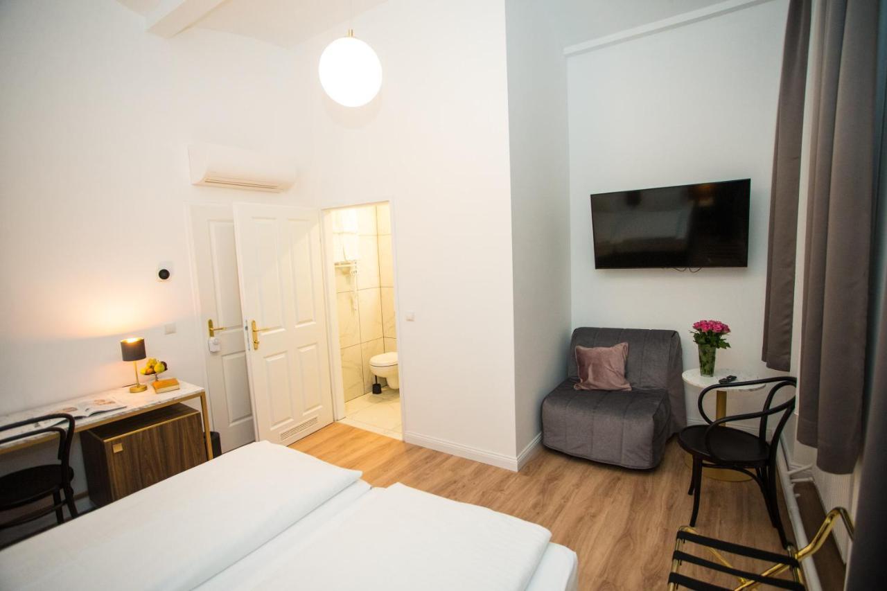 Private C e n t r a l VIENNA Viena Exterior foto